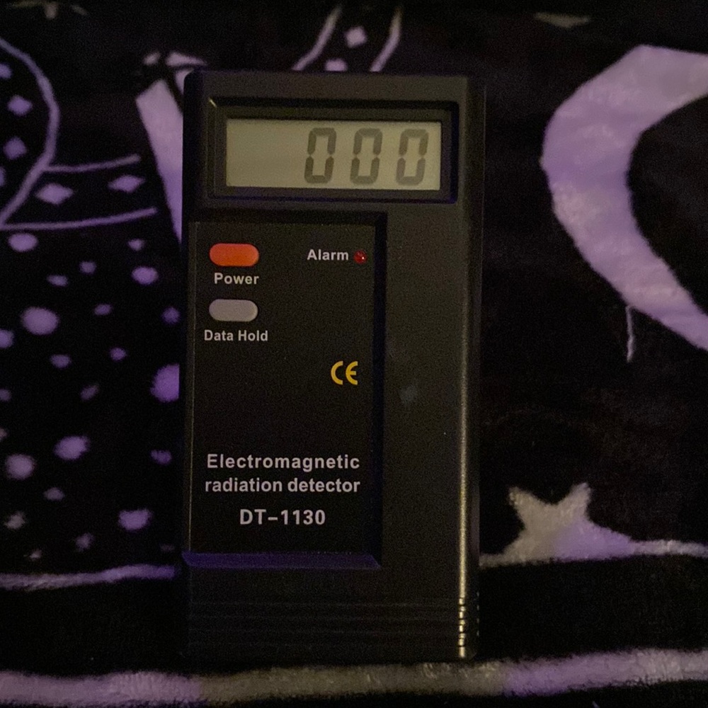 EMF detector